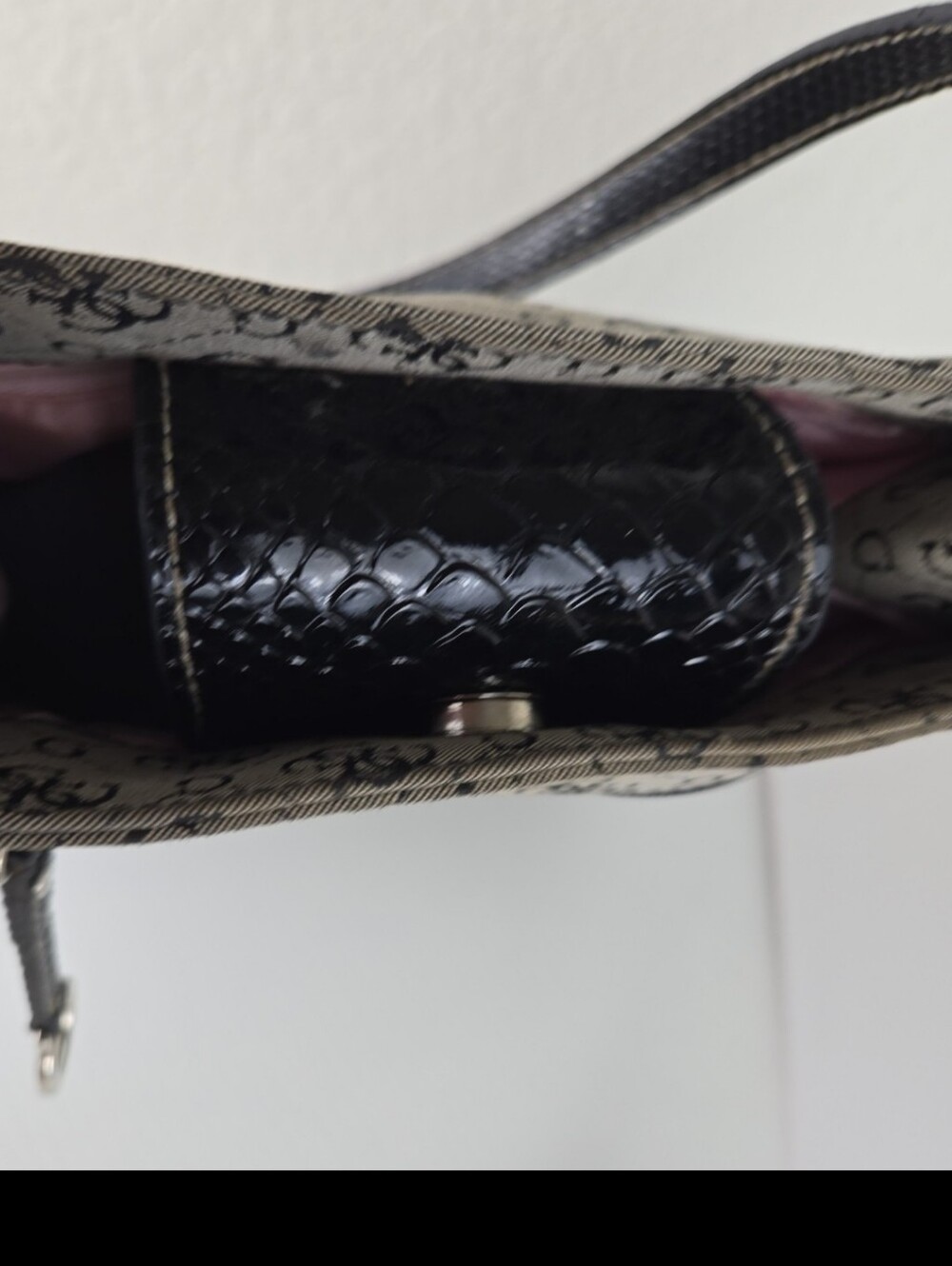 Guess Monogram Small Purse - Picture 9 of 12